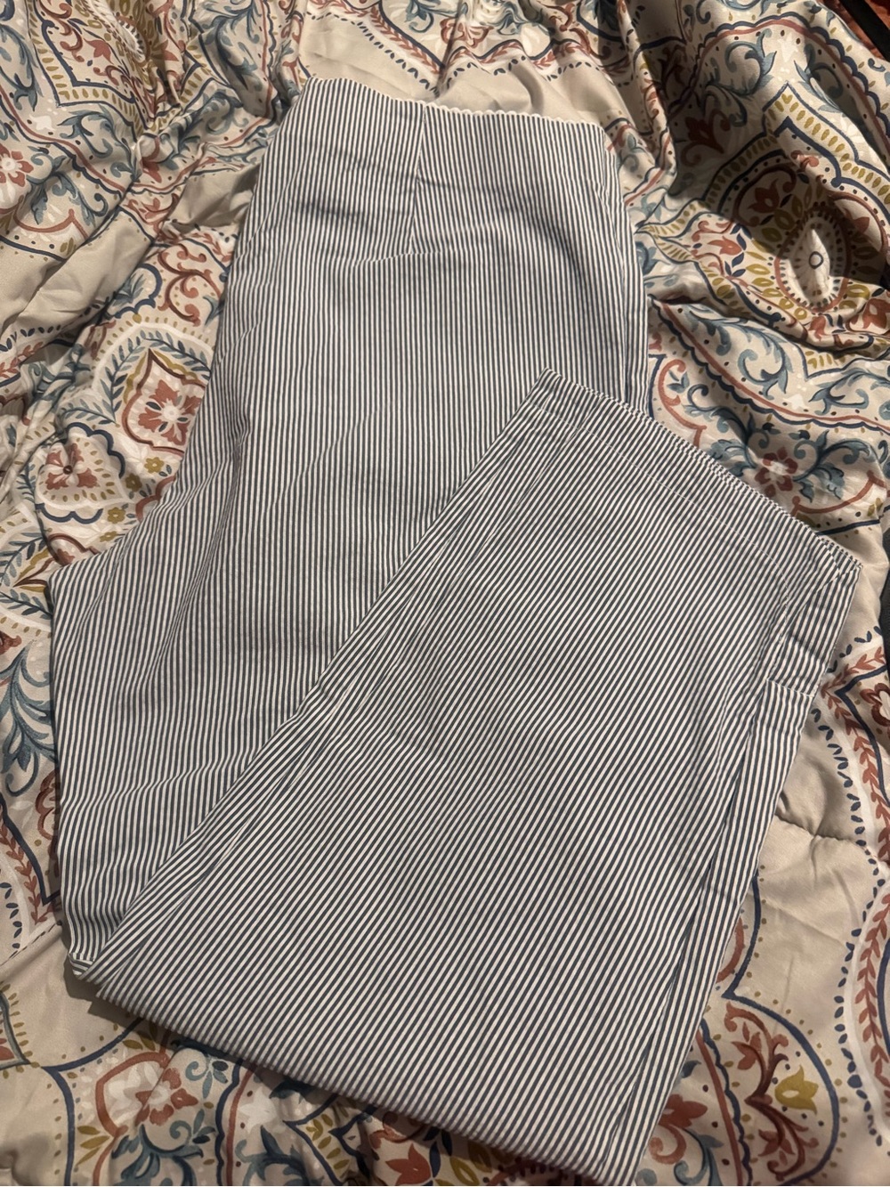 Elle Men's Slim Navy and White Pinstripe Chinos